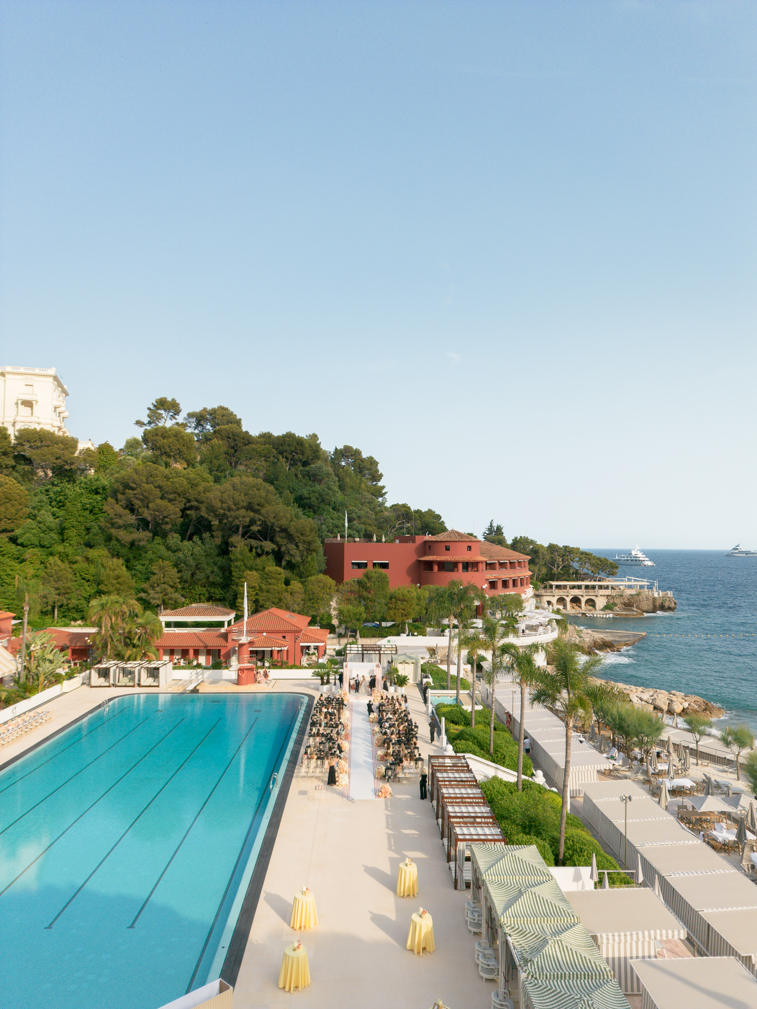 Bride and groom portrait at Monte-Carlo Bay Hotel, Monaco